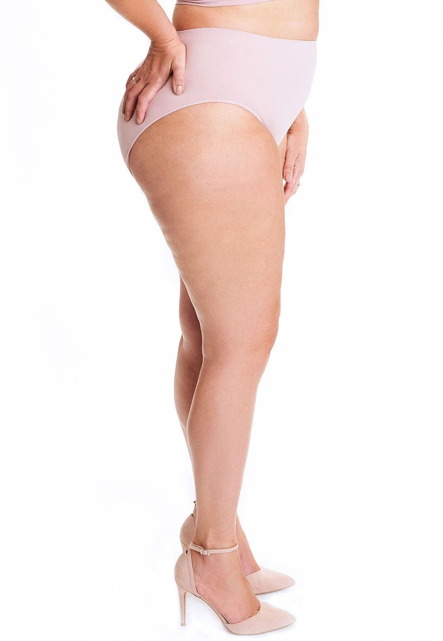 Culotte grande taille sans coutures